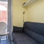 4 Person In R M Διαμέρισμα *