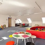 Διαμέρισμα 4 Person In R M *