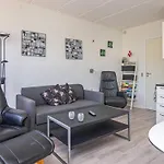 4 Person In R M Διαμέρισμα