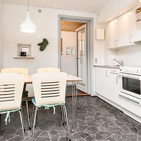 Apartment 4 Person In R M Sønderby