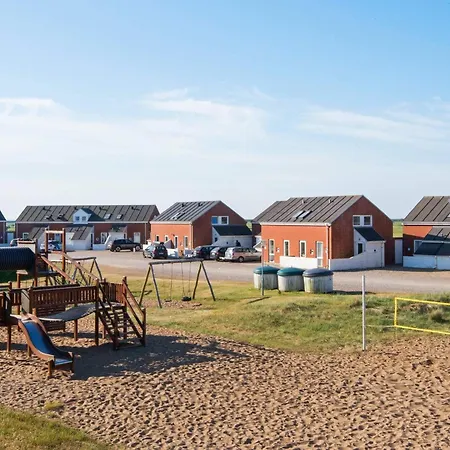 4 Person In R M * Sønderby