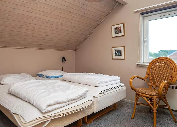 4 Person In R M * Sønderby